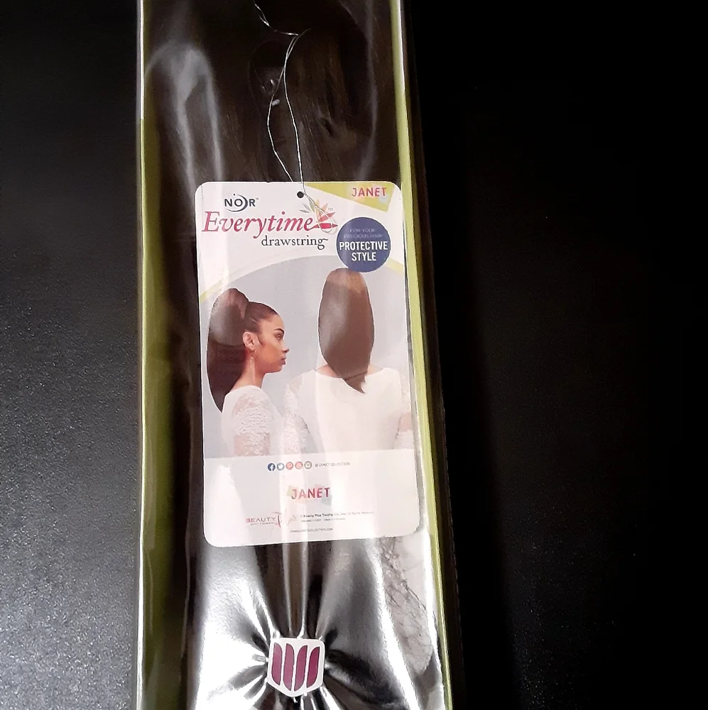 Drawstring Straight Ponytail - Picture 1 of 3